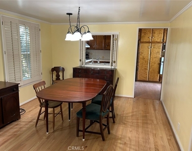 813 Muskingum Avenue - Photo Thumbnail 5