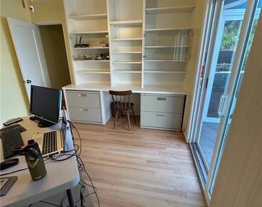 813 Muskingum Avenue - Photo Thumbnail 23