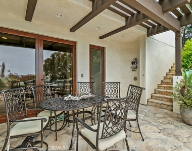 345 Emerald Bay - Photo Thumbnail 29