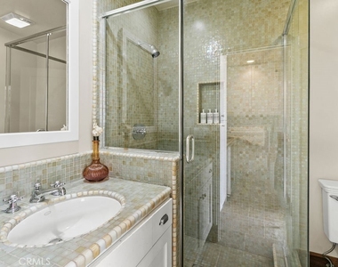 345 Emerald Bay - Photo Thumbnail 34