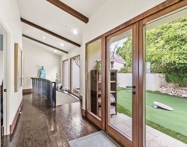 345 Emerald Bay - Photo Thumbnail 16
