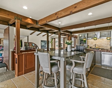 345 Emerald Bay - Photo Thumbnail 5