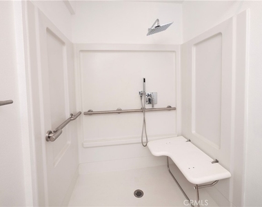 2341 Sheridan Street - Photo Thumbnail 9