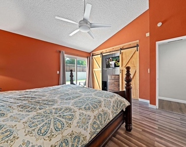 76550 New York Avenue - Photo Thumbnail 17