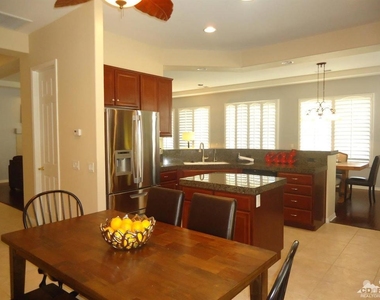 43541 Parkway Esplanade E - Photo Thumbnail 5