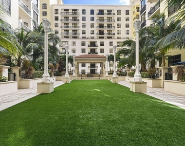 701 S Olive Avenue - Photo Thumbnail 43