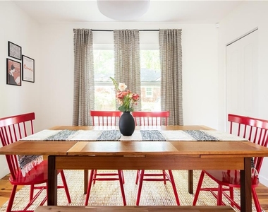 715 Hobart Avenue Se - Photo Thumbnail 17