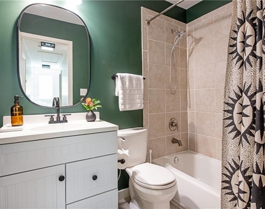 715 Hobart Avenue Se - Photo Thumbnail 24