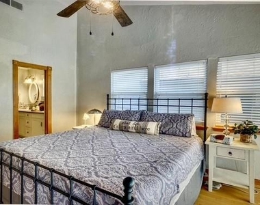 11359 Twain Drive - Photo Thumbnail 11