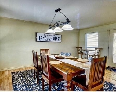 11359 Twain Drive - Photo Thumbnail 8
