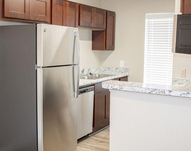 35250 Freedom Rd - Photo Thumbnail 3