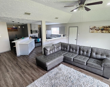9735 Stonemont Road - Photo Thumbnail 2