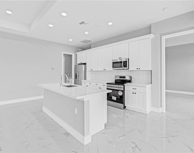 2511 Nw 25th Street - Photo Thumbnail 7