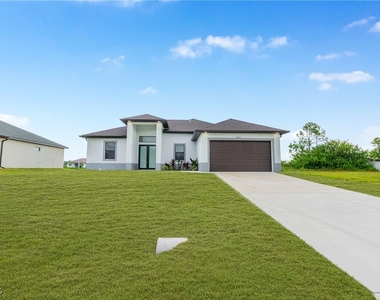 2507 Nw 25th Street - Photo Thumbnail 2