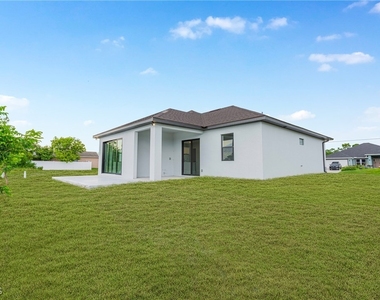 2507 Nw 25th Street - Photo Thumbnail 16