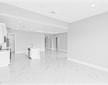 2507 Nw 25th Street - Photo Thumbnail 7