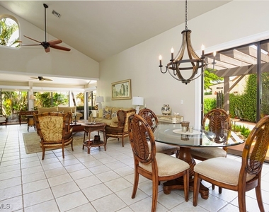 6810 Sand Pointe Circle - Photo Thumbnail 4