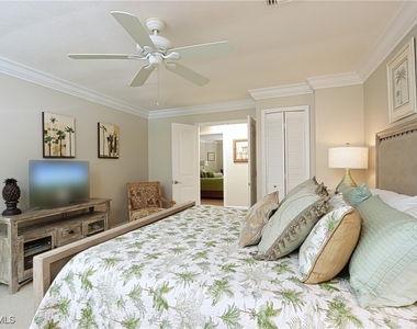6810 Sand Pointe Circle - Photo Thumbnail 9