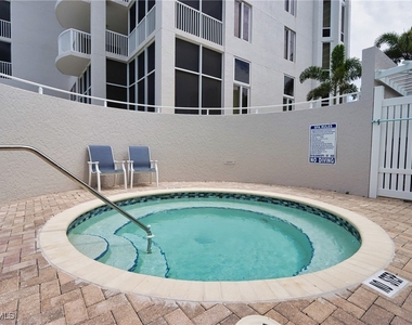 6849 Grenadier Boulevard - Photo Thumbnail 24