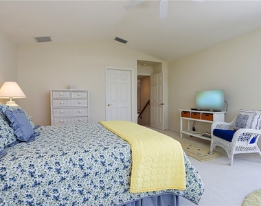 5901 Ashford Lane - Photo Thumbnail 14