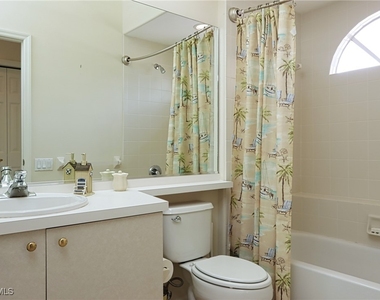 5901 Ashford Lane - Photo Thumbnail 19