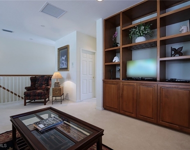 5901 Ashford Lane - Photo Thumbnail 8