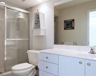 5901 Ashford Lane - Photo Thumbnail 15