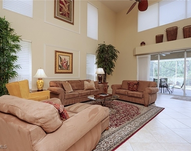 5815 Persimmon Way - Photo Thumbnail 1