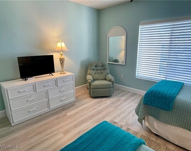 784 Willowbrook Drive - Photo Thumbnail 14