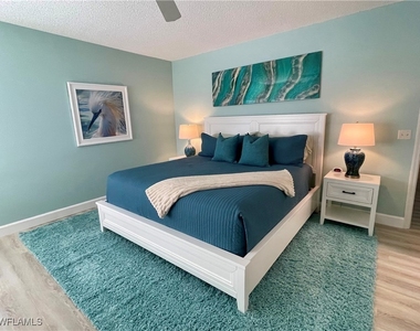 784 Willowbrook Drive - Photo Thumbnail 11