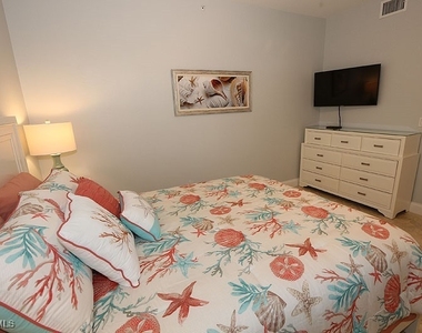 2110 Arielle Drive - Photo Thumbnail 12