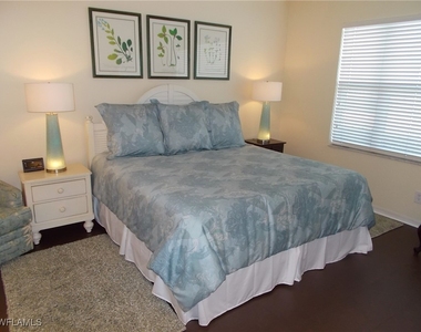 5693 Heron Lane - Photo Thumbnail 6