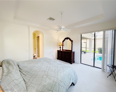 1366 Serrano Circle - Photo Thumbnail 16