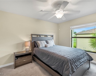 28042 Bridgetown Court - Photo Thumbnail 16