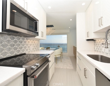 31561 Table Rock Drive - Photo Thumbnail 8