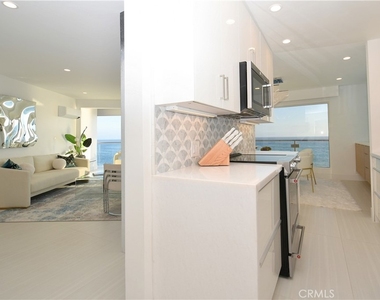 31561 Table Rock Drive - Photo Thumbnail 9