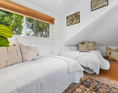 340 5th Avenue - Photo Thumbnail 25