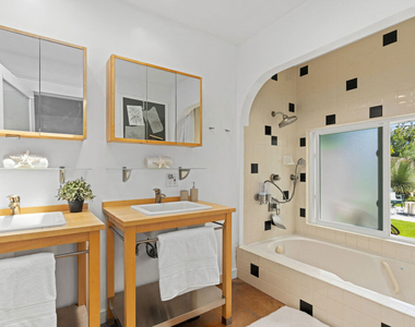 340 5th Avenue - Photo Thumbnail 35