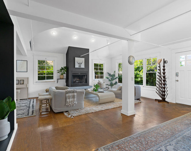 340 5th Avenue - Photo Thumbnail 5