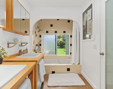 340 5th Avenue - Photo Thumbnail 37