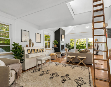 340 5th Avenue - Photo Thumbnail 21