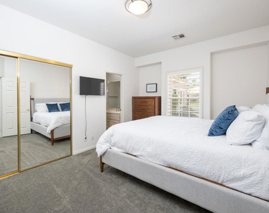 45140 Coeur Dalene Drive - Photo Thumbnail 15