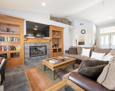 45140 Coeur Dalene Drive - Photo Thumbnail 6