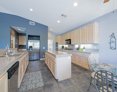45140 Coeur Dalene Drive - Photo Thumbnail 9