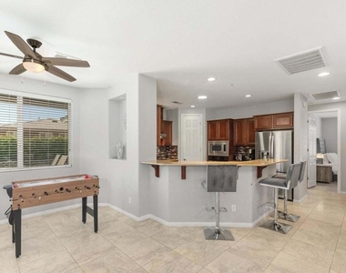 83631 Himilaya Drive - Photo Thumbnail 13