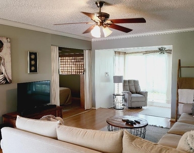 23 Colonial Club Drive - Photo Thumbnail 4