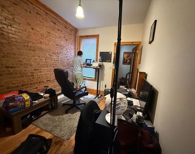 1404 Putnam Avenue - Photo Thumbnail 6