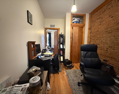 1404 Putnam Avenue - Photo Thumbnail 5