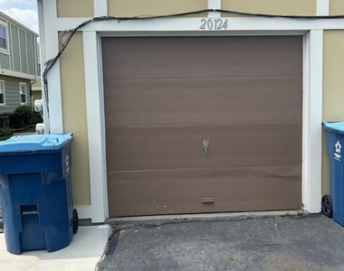20124 Oak Lane - Photo Thumbnail 17