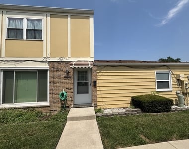 20124 Oak Lane - Photo Thumbnail 1